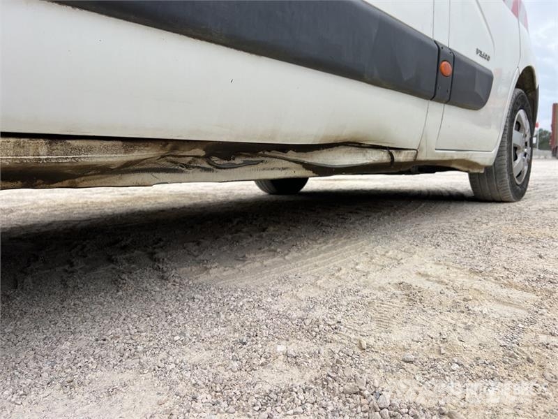 Renault Master dCi 125 Vehicule Utilitaire Cargo Van 패널 화물차