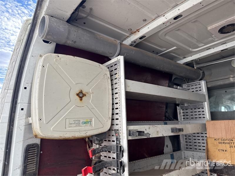 Renault Master dCi 125 Vehicule Utilitaire Cargo Van Furgonetas /Furgón