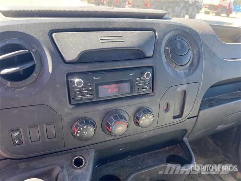 Renault Master dCi 125 Vehicule Utilitaire Cargo Van Furgonetas /Furgón