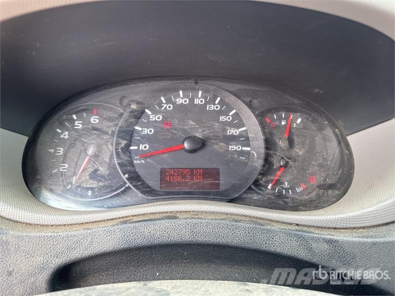 Renault Master dCi 125 Vehicule Utilitaire Cargo Van Furgonetas /Furgón
