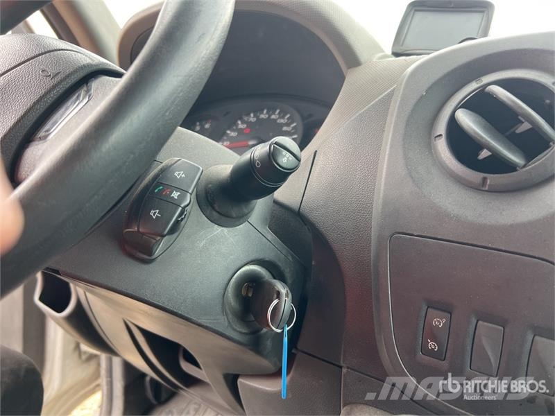 Renault Master dCi 125 4x2 Extended Cab Camion Benne Dump Camiones bañeras basculantes o volquetes