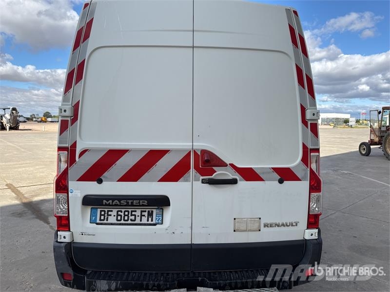 Renault Master dCi 125 Vehicule Utilitaire Cargo Van Furgonetas /Furgón