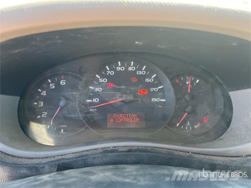 Renault Master dCi 125 Vehicule Utilitaire Cargo Van Furgonetas /Furgón