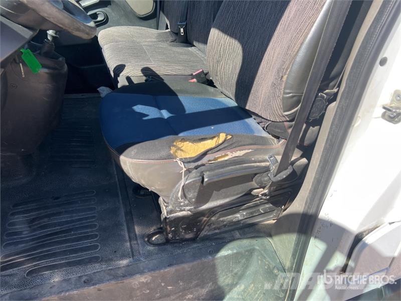 Renault Master DCI 125 Vehicule Utilitaire Cargo Van Furgões