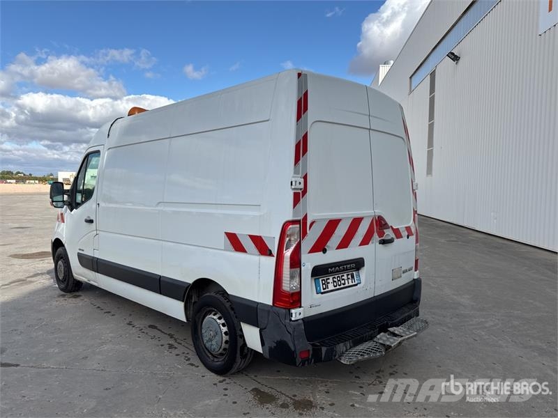 Renault Master dCi 125 Vehicule Utilitaire Cargo Van Furgonetas /Furgón