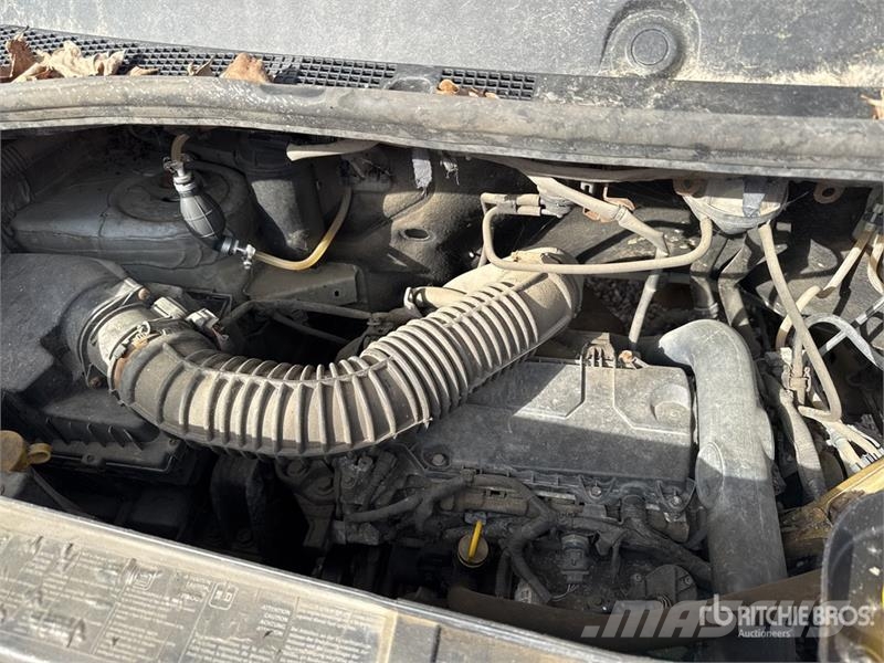 Renault Master dCi 125 Vehicule Utilitaire Cargo Van Furgonetas /Furgón