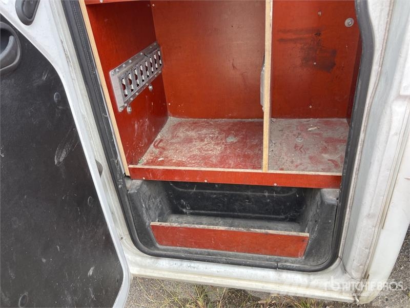 Renault Master dCi 125 4x2 Extended Cab Camion Benne Dump Camiones bañeras basculantes o volquetes