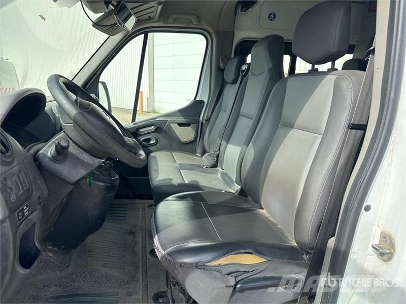 Renault Master dCi 125 Vehicule Utilitaire Cargo Van Furgonetas /Furgón