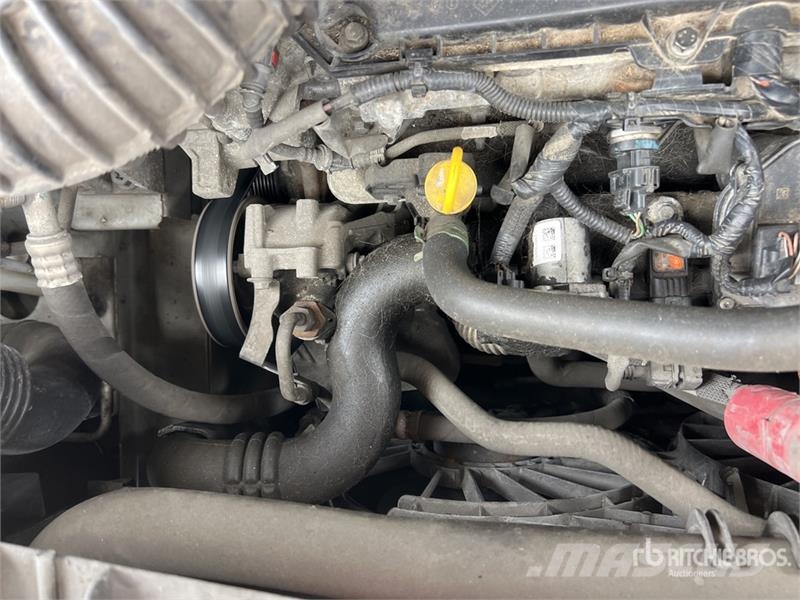 Renault Master dCi 125 4x2 Extended Cab Camion Benne Dump Camiones bañeras basculantes o volquetes