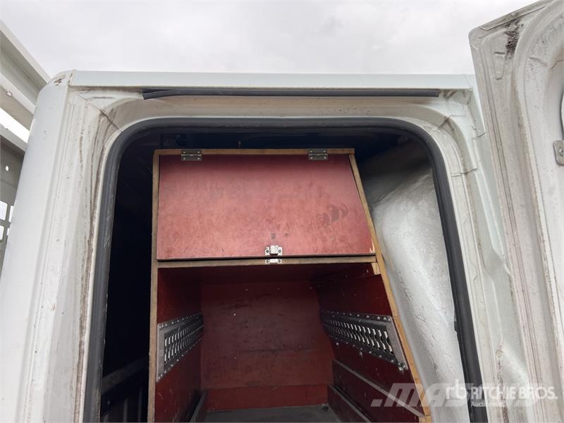 Renault Master dCi 125 4x2 Extended Cab Camion Benne Dump Camiones bañeras basculantes o volquetes