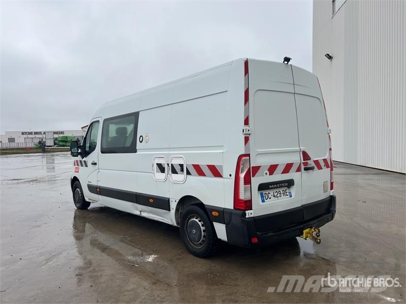 Renault Master DCi 125 Vehicule Utilitaire Cargo Van Panel vans