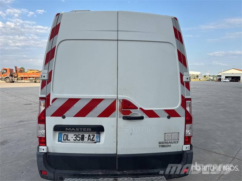 Renault Master dCi 125 Vehicule Utilitaire Cargo Van Furgonetas /Furgón