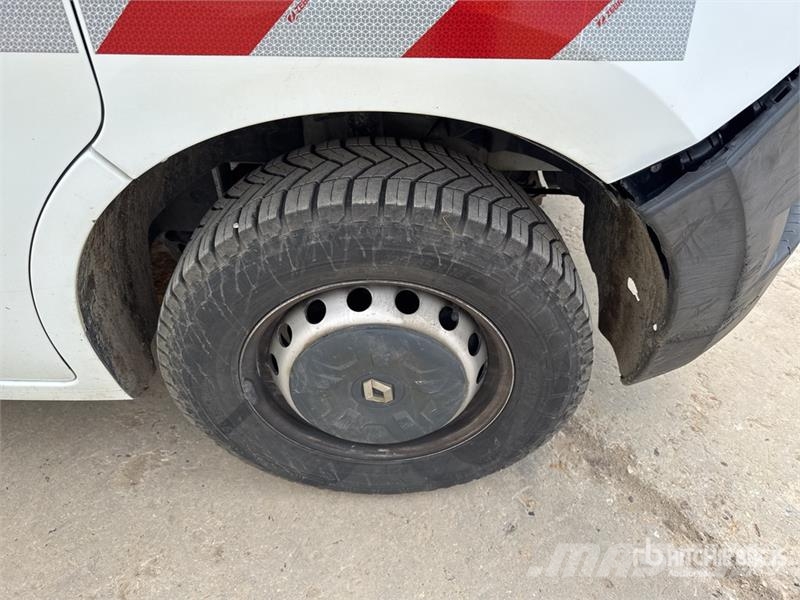Renault Master dCi 125 Vehicule Utilitaire Cargo Van Panel vans