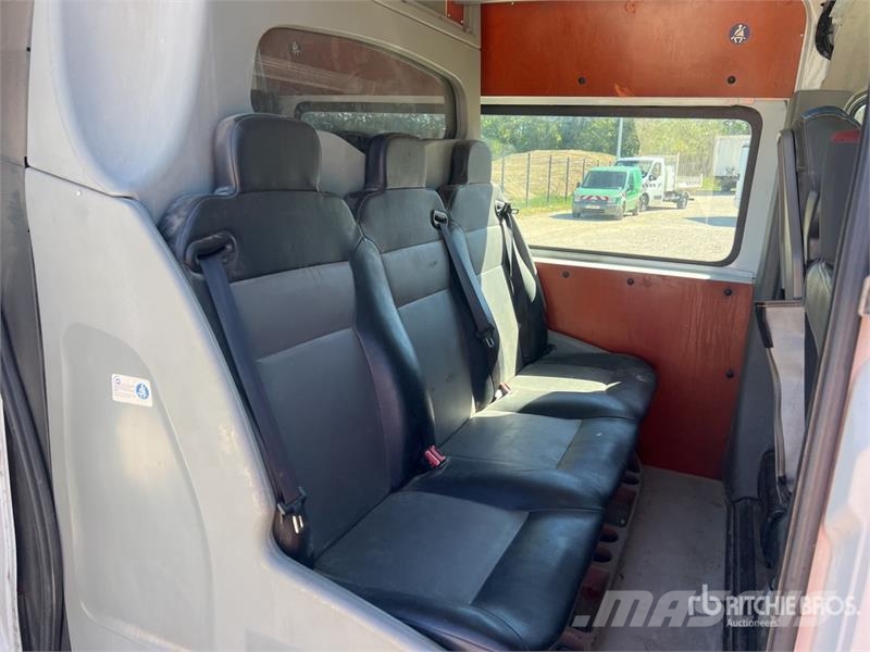 Renault Master dCi 125 Vehicule Utilitaire Cargo Van Furgonetas /Furgón