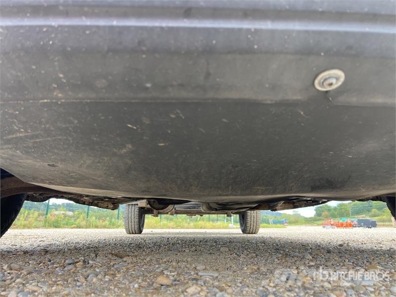 Renault Master dCi 125 4x2 Extended Cab Camion Benne Dump Camiones bañeras basculantes o volquetes