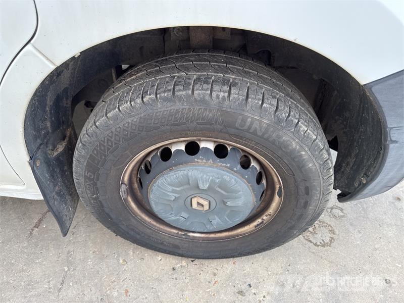 Renault Master dCi 125 Vehicule Utilitaire Cargo Van Furgonetas /Furgón