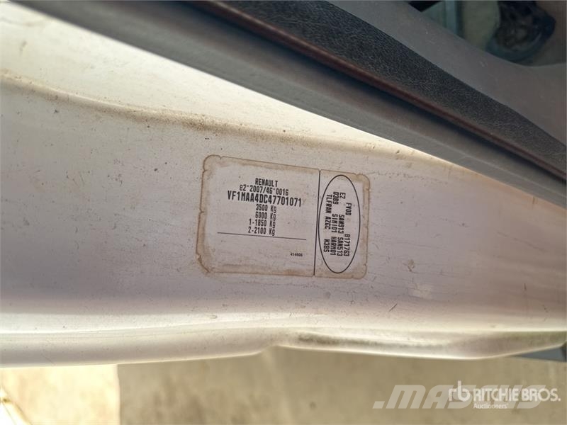 Renault Master dCi 125 Vehicule Utilitaire Cargo Van Furgonetas /Furgón