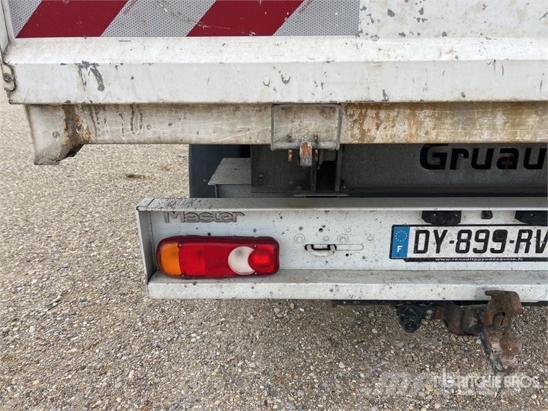Renault Master dCi 125 4x2 Extended Cab Camion Benne Dump Camiones bañeras basculantes o volquetes