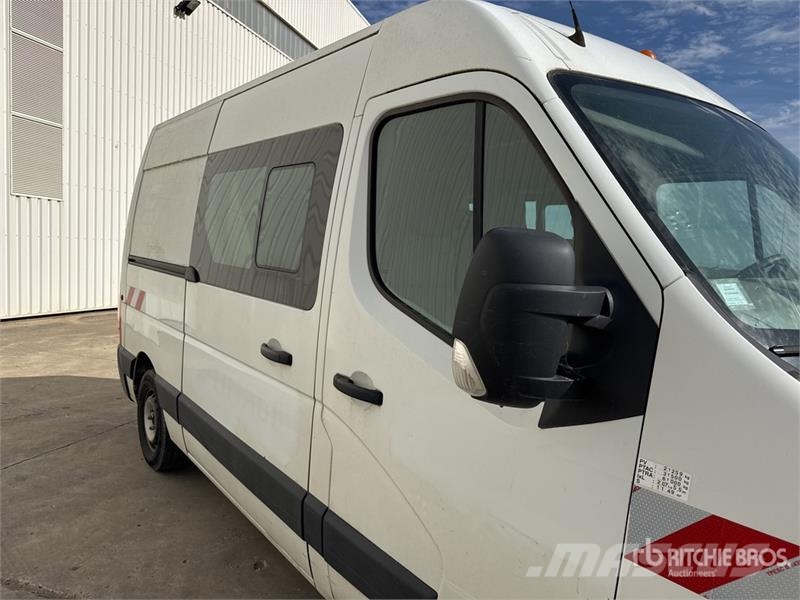 Renault Master dCi 125 Vehicule Utilitaire Cargo Van Furgonetas /Furgón