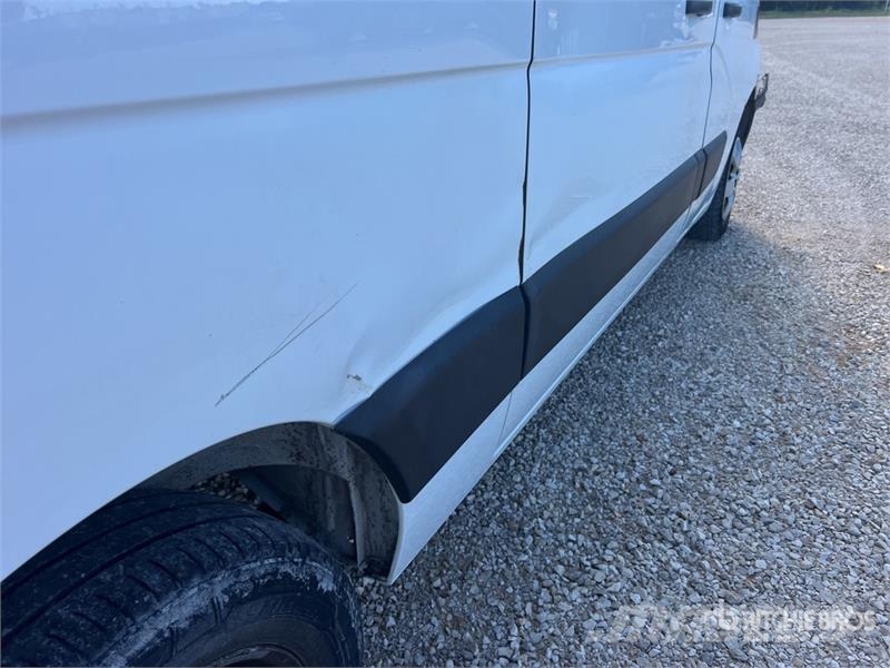 Renault Master DCI 125 Vehicule Utilitaire Cargo Van Furgões