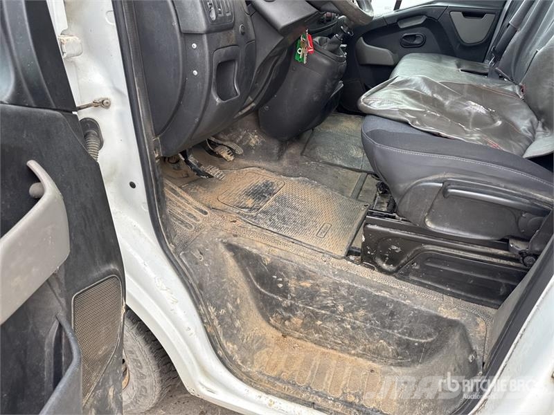 Renault Master dCi 125 Vehicule Utilitaire Cargo Van Furgonetas /Furgón