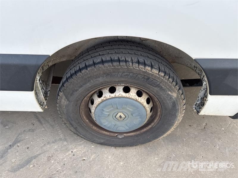 Renault Master dCi 125 Vehicule Utilitaire Cargo Van Furgonetas /Furgón
