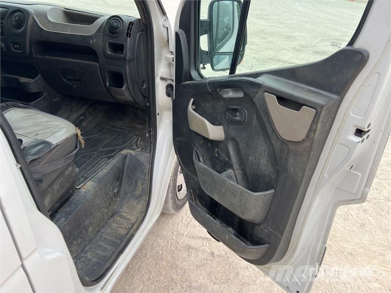 Renault Master dCi 125 Vehicule Utilitaire Cargo Van 패널 화물차