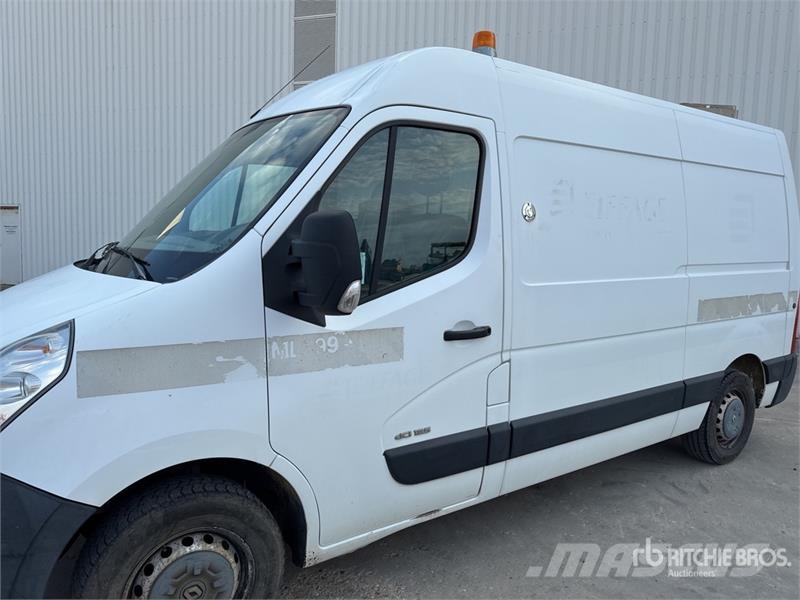 Renault Master dCi 125 Vehicule Utilitaire Cargo Van Furgonetas /Furgón