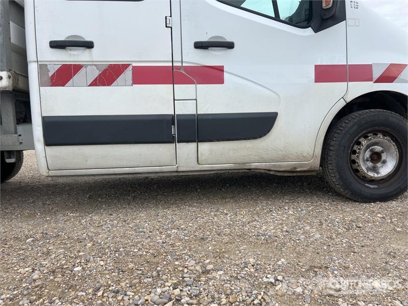 Renault Master dCi 125 4x2 Extended Cab Camion Benne Dump Camiones bañeras basculantes o volquetes
