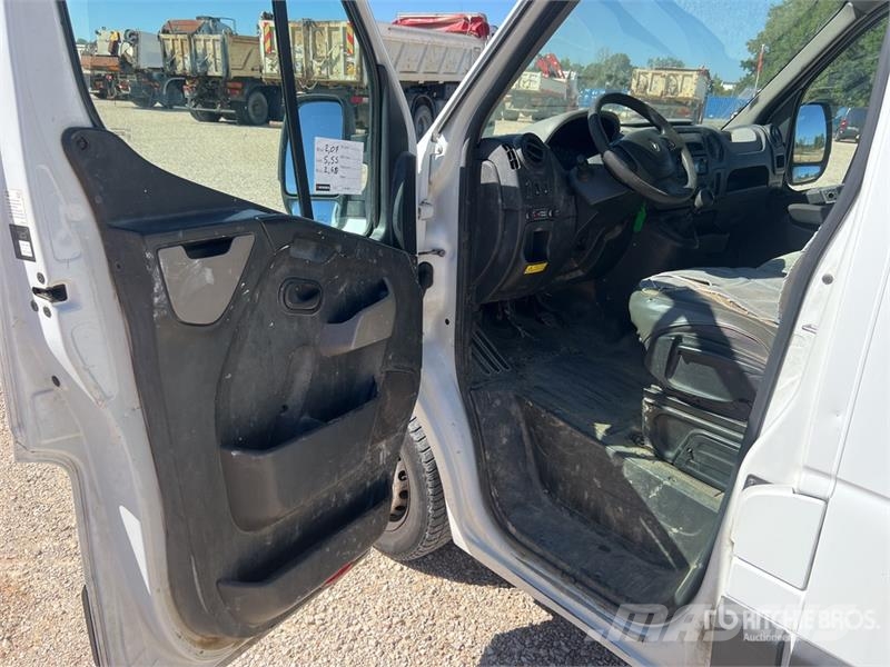 Renault Master dCi 125 Vehicule Utilitaire Cargo Van Furgonetas /Furgón