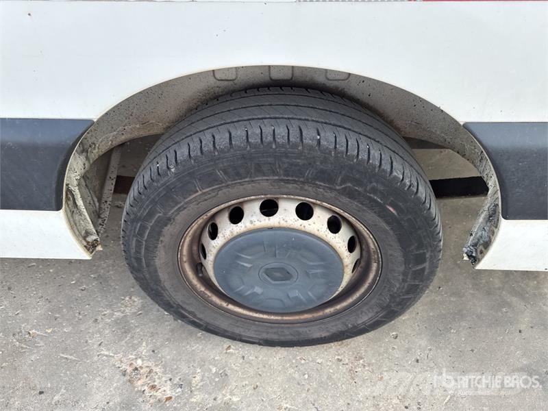 Renault Master dCi 125 Vehicule Utilitaire Cargo Van Furgonetas /Furgón