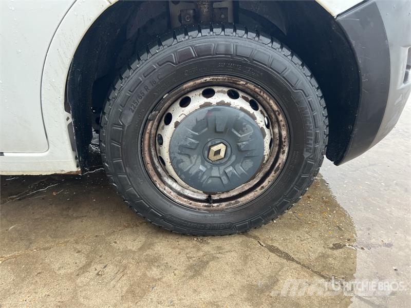 Renault Master DCi 125 Vehicule Utilitaire Cargo Van Pakettiautot