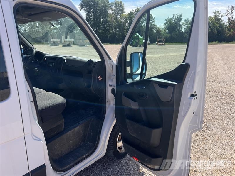 Renault Master DCI 125 Vehicule Utilitaire Cargo Van Furgões