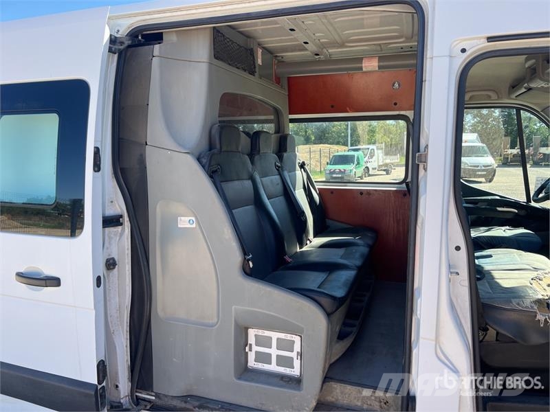 Renault Master dCi 125 Vehicule Utilitaire Cargo Van Furgonetas /Furgón