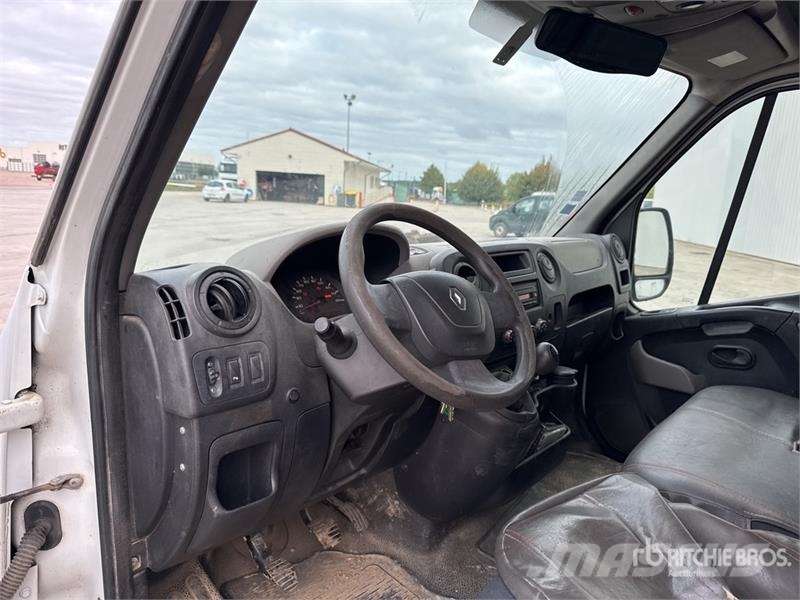 Renault Master dCi 125 Vehicule Utilitaire Cargo Van Furgonetas /Furgón