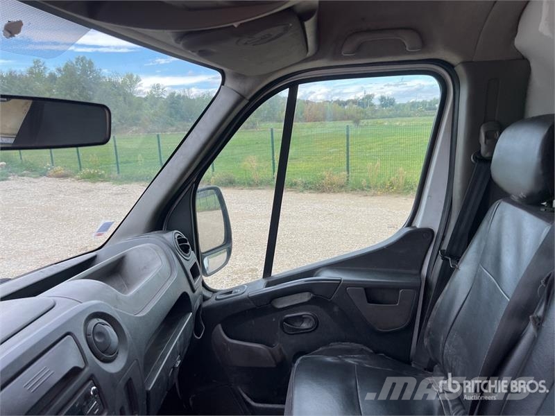 Renault Master dCi 125 4x2 Extended Cab Camion Benne Dump Camiones bañeras basculantes o volquetes