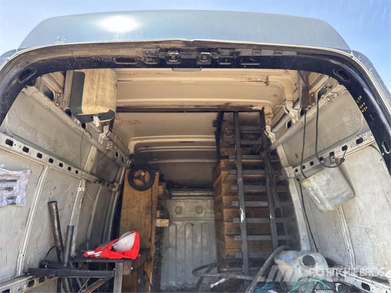 Renault Master DCI 125 Vehicule Utilitaire Cargo Van (Inop Dodávky