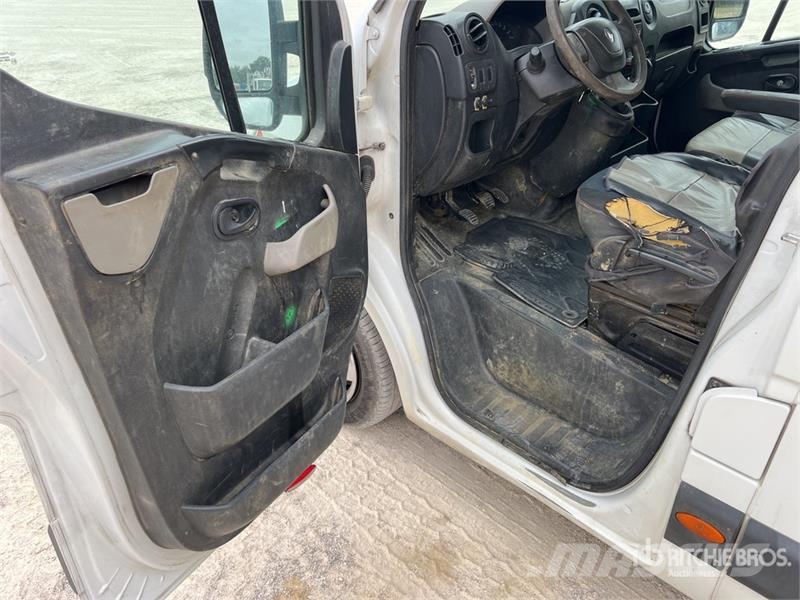 Renault Master dCi 125 Vehicule Utilitaire Cargo Van 패널 화물차