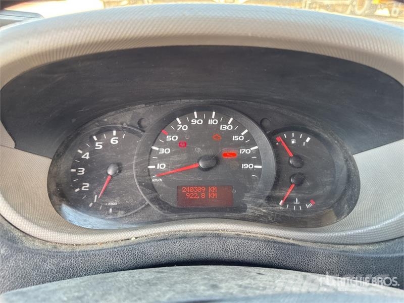 Renault Master dCi 125 Vehicule Utilitaire Cargo Van Furgonetas /Furgón