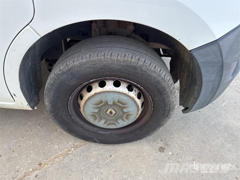 Renault Master dCi 125 Vehicule Utilitaire Cargo Van Furgonetas /Furgón