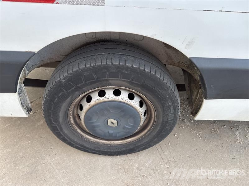 Renault Master dCi 125 Vehicule Utilitaire Cargo Van Furgonetas /Furgón