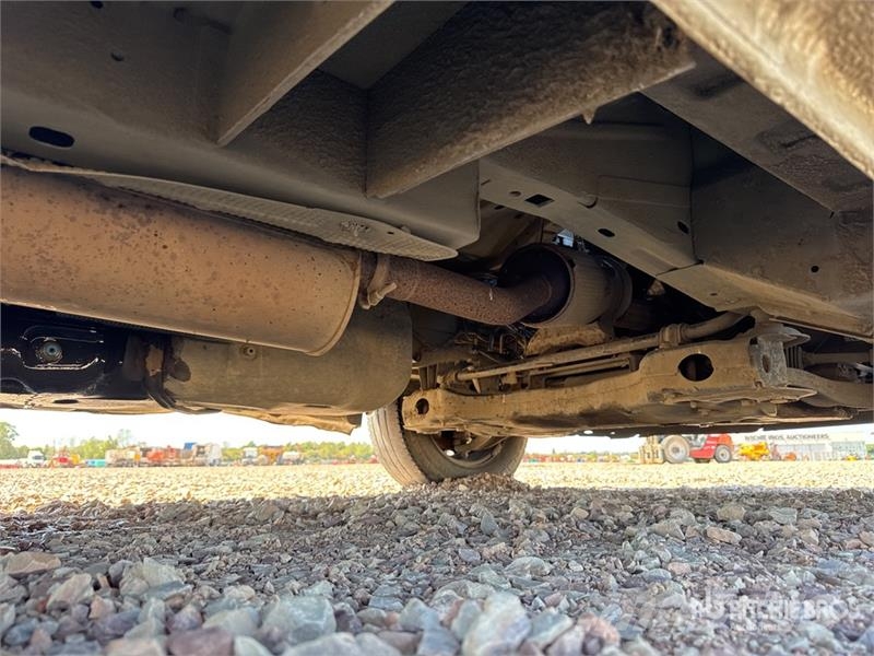 Renault Master dCi 125 Vehicule Utilitaire Cargo Van (Inop Furgonetas /Furgón