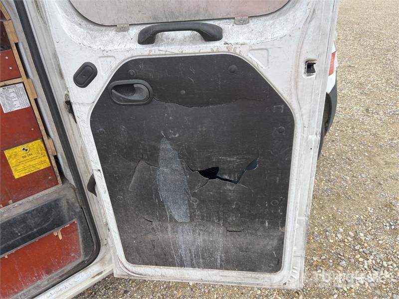 Renault Master dCi 125 4x2 Extended Cab Camion Benne Dump Camiones bañeras basculantes o volquetes