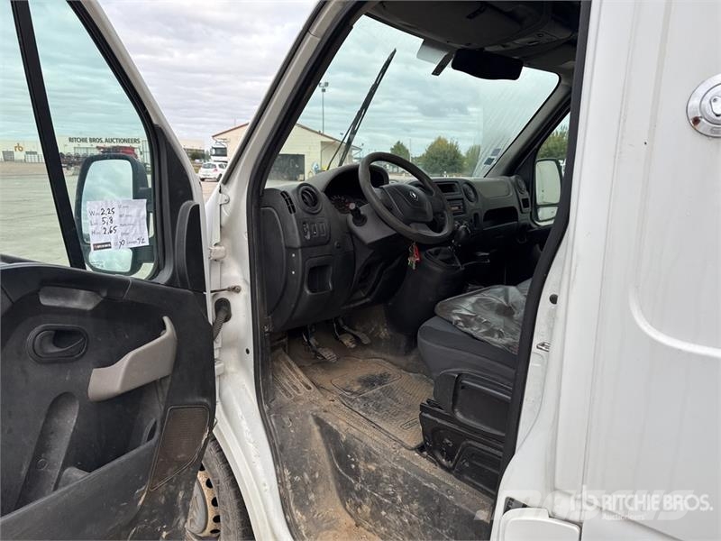 Renault Master dCi 125 Vehicule Utilitaire Cargo Van Furgonetas /Furgón