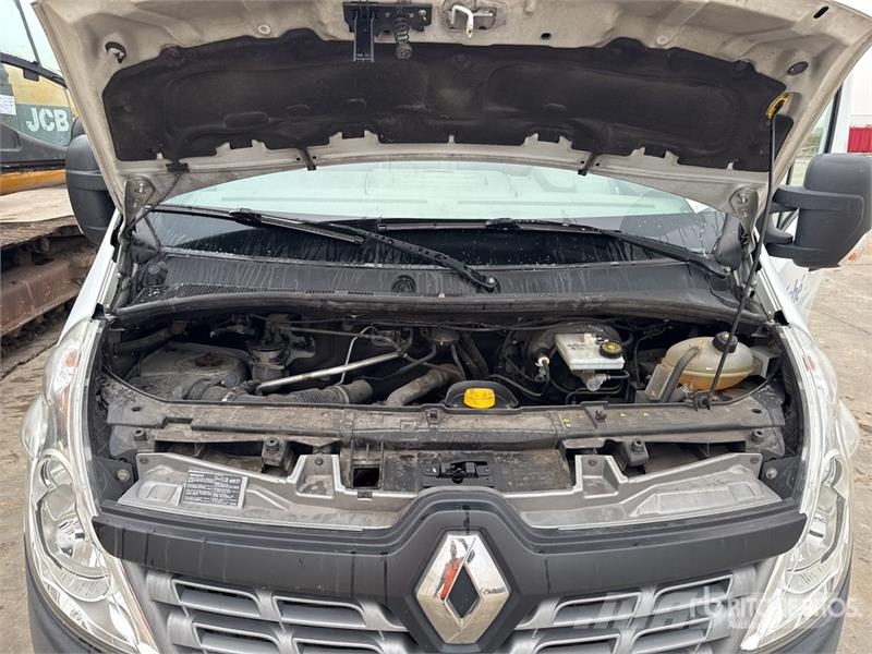 Renault Master dCi 135 Vehicule Utilitaire Cargo Van Kaubikud