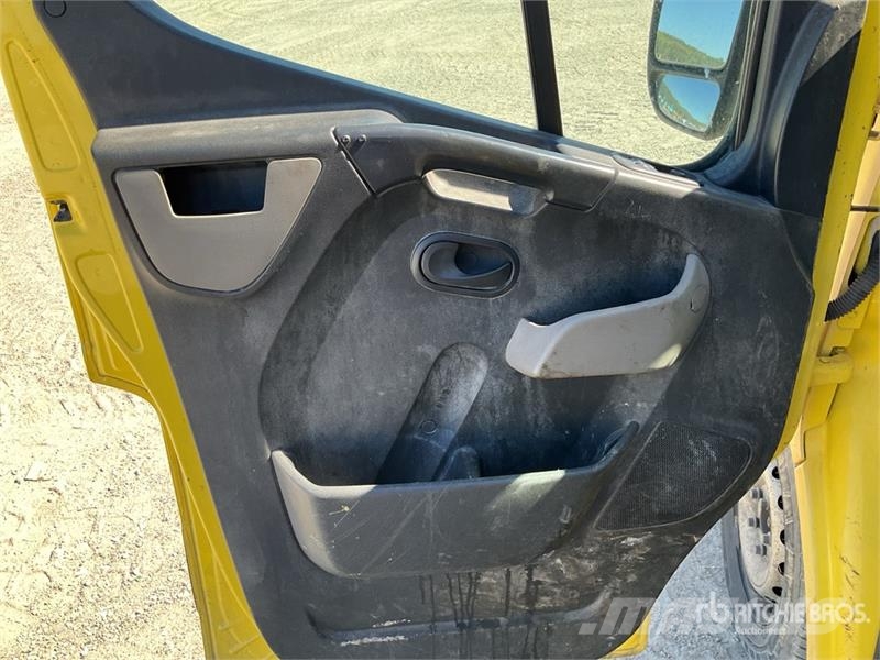 Renault Master dCi 135 Vehicule Utilitaire Cargo Van Furgonetas /Furgón
