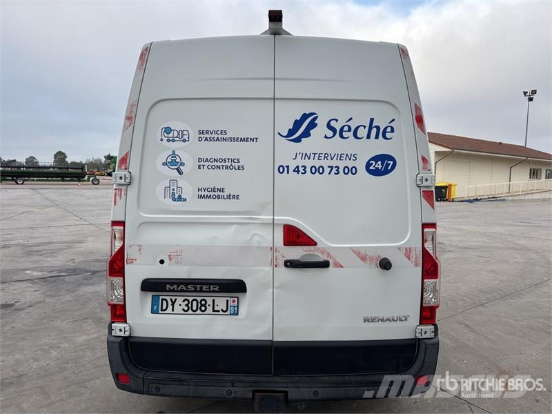 Renault Master dCi 135 Vehicule Utilitaire Cargo Van Kaubikud