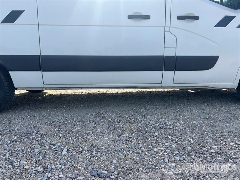 Renault Master dCi 145 Energy Vehicule Utilitaire Cargo Va Furgonetas /Furgón