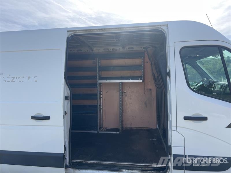 Renault Master dCi 145 Energy Vehicule Utilitaire Cargo Va Furgonetas /Furgón