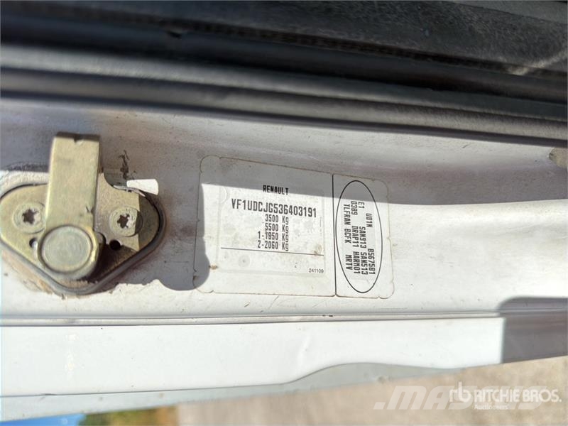 Renault Master dCi 90 4x2 Camion Benne Dump Truck شاحنات قلابة